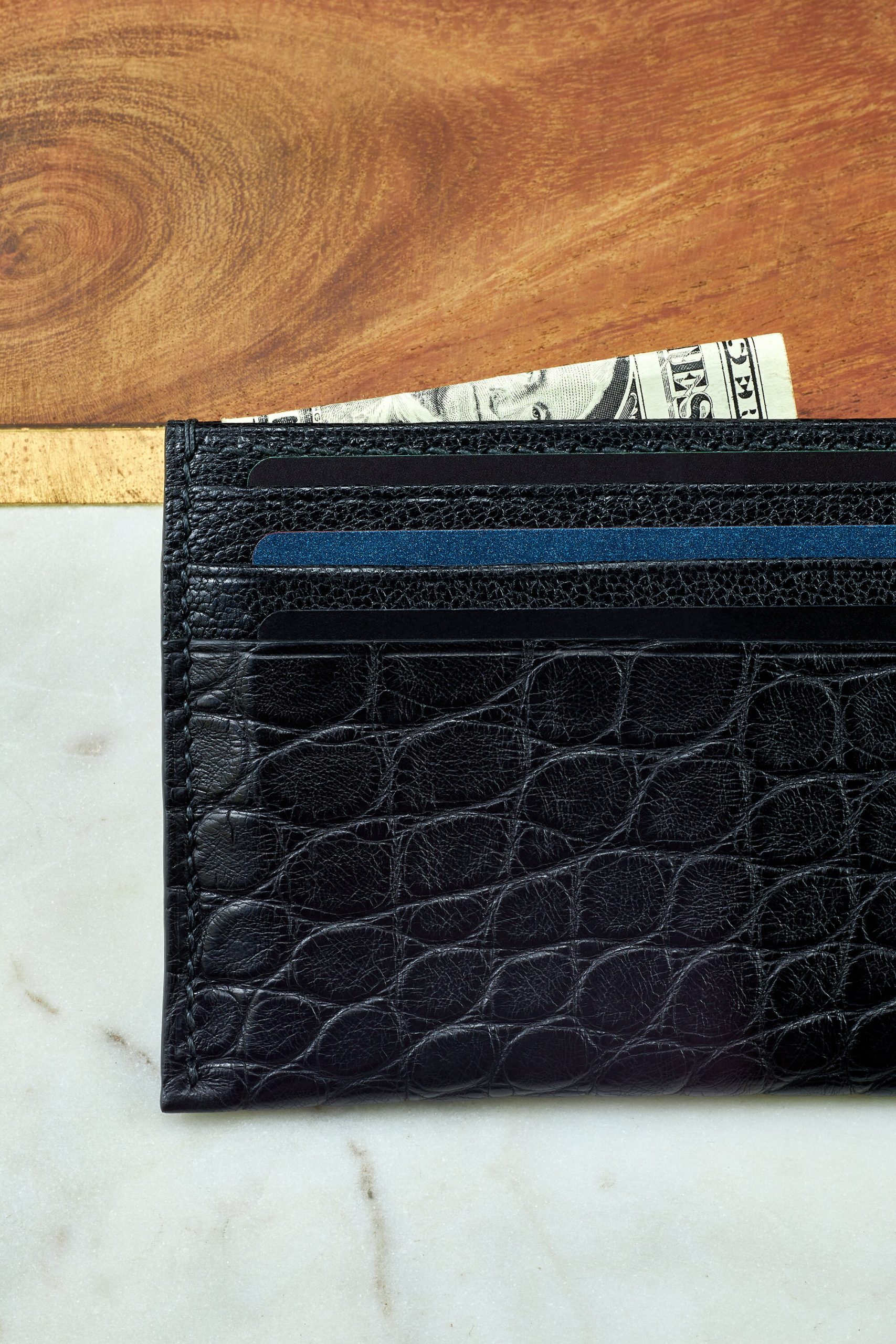 Black Alligator Card Holder Leather Wallet For 6 Black Alligator Card Holder Leather Wallet For 6