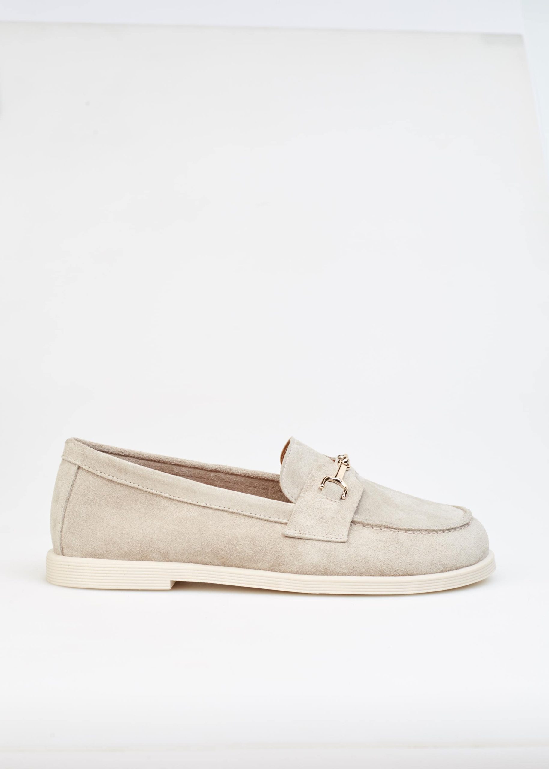 Stylish Beige Loafers Handmade Women's Suede Comfortable Grounding Stylish Beige Loafers Handmade Women's Suede Comfortable Grounding