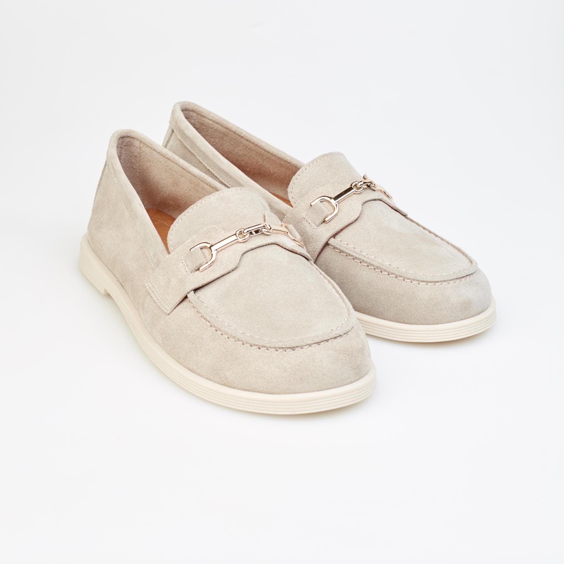 Stylish Beige Loafers Handmade Women's Suede Comfortable Grounding Stylish Beige Loafers Handmade Women's Suede Comfortable Grounding